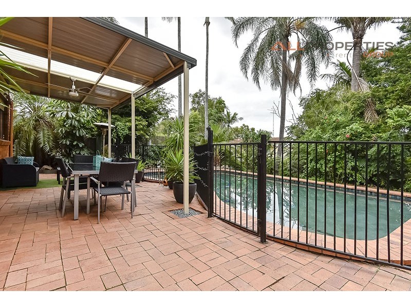 26 Buffalo Street, Riverhills QLD 4074