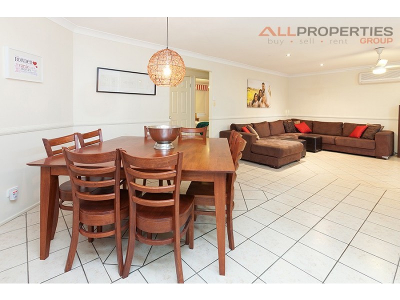 11 Branxton Place, Parkinson QLD 4115