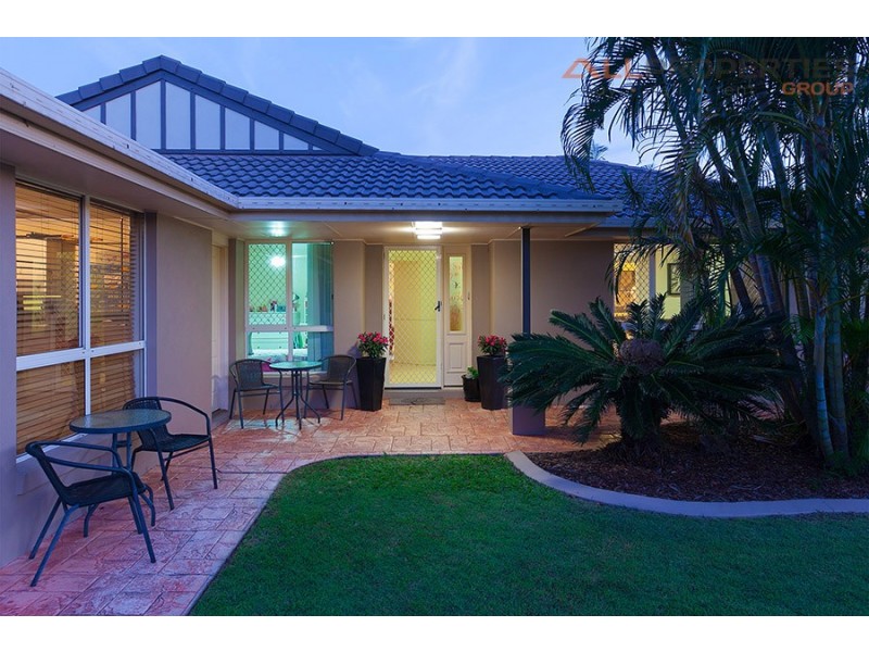 11 Branxton Place, Parkinson QLD 4115