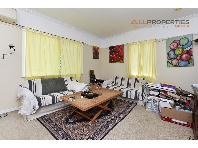 8 Ash Street, Inala QLD 4077