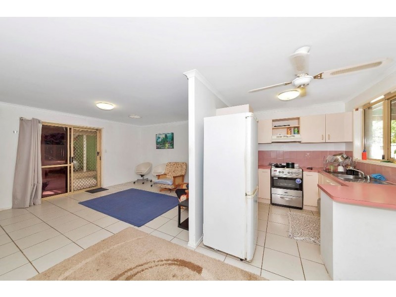 227 Nicklin Way, Warana QLD 4575