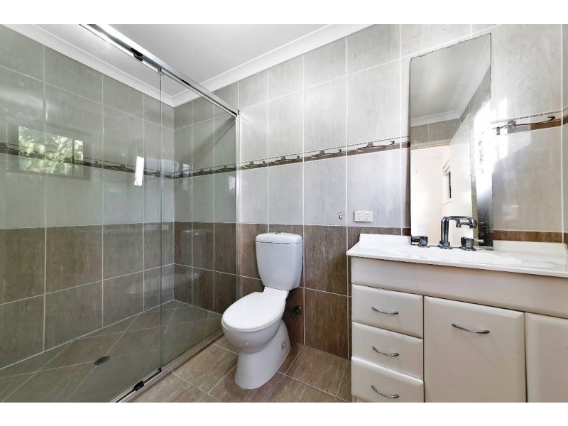 227 Nicklin Way, Warana QLD 4575