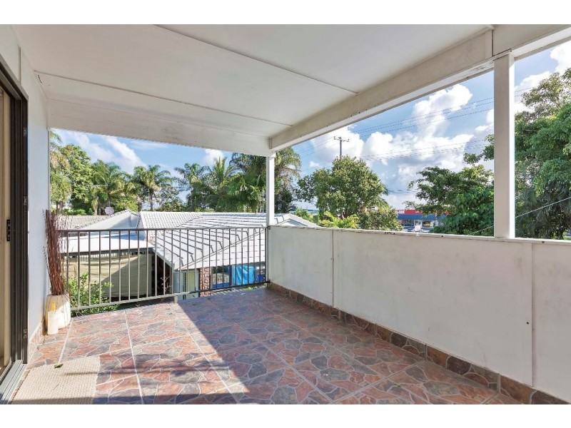 227 Nicklin Way, Warana QLD 4575