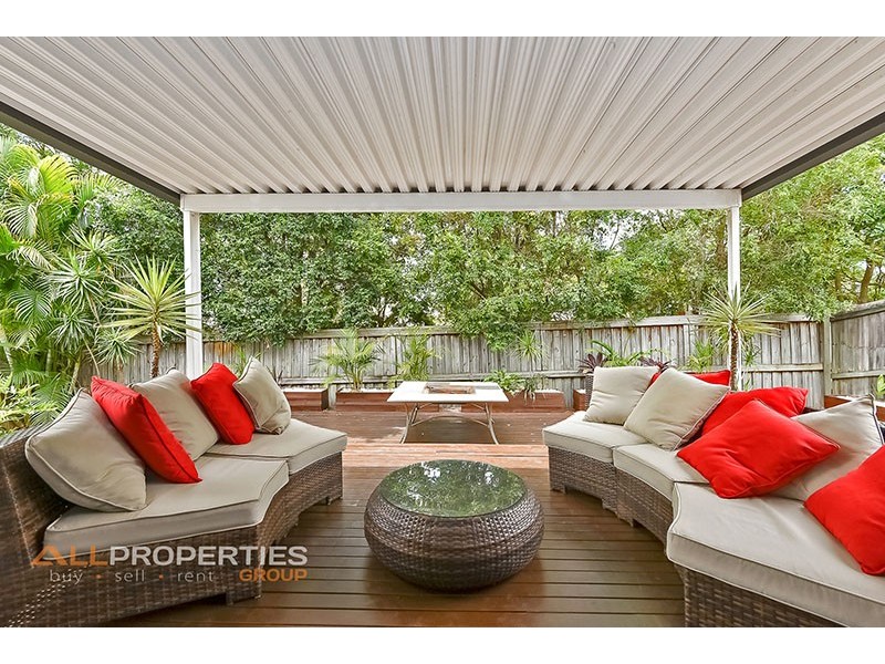 34 Carisbrook Circuit, Forest Lake QLD 4078