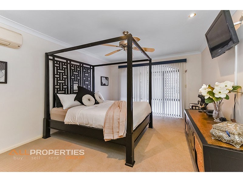 34 Carisbrook Circuit, Forest Lake QLD 4078