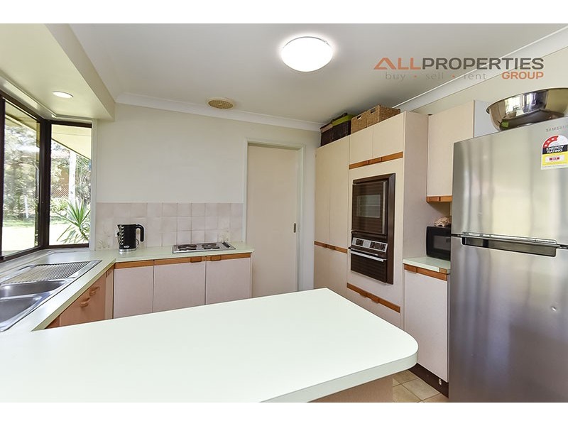 8 Savoy Court, Browns Plains QLD 4118