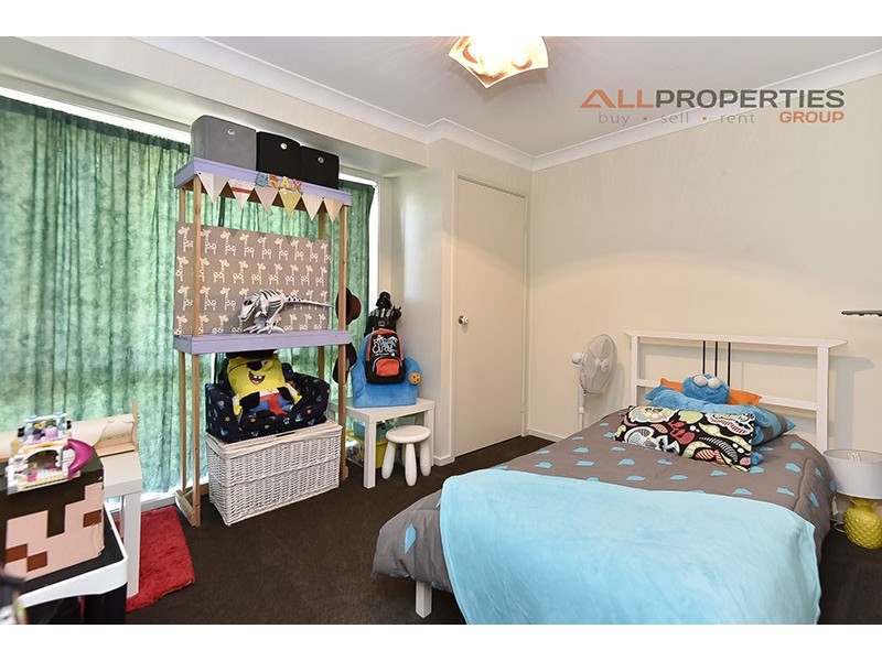 8 Savoy Court, Browns Plains QLD 4118