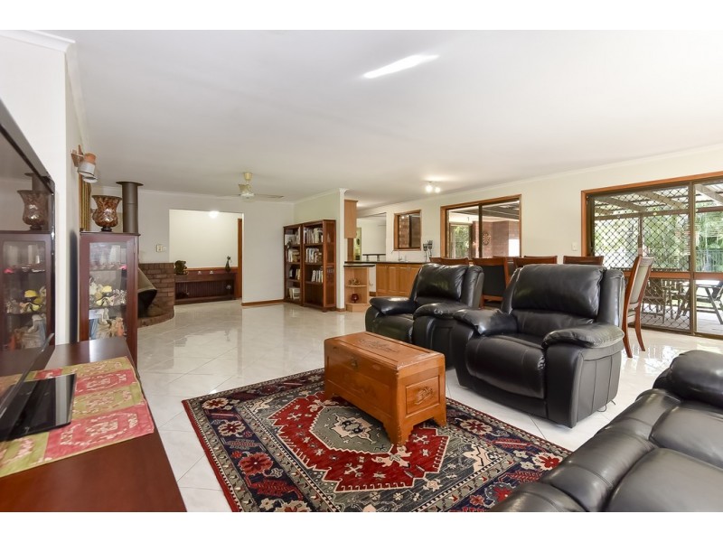 40-42 Gisbourne Street, Forestdale QLD 4118