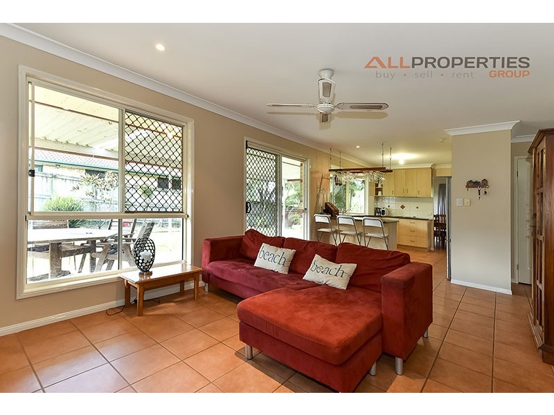 20 Summerhill Place, Forest Lake QLD 4078