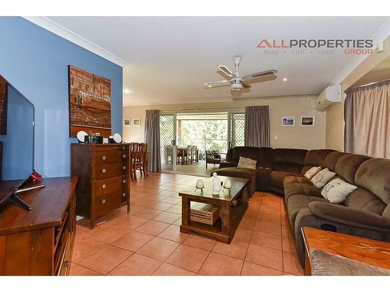 20 Summerhill Place, Forest Lake QLD 4078