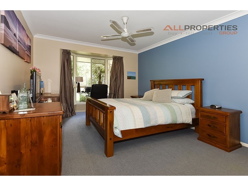 20 Summerhill Place, Forest Lake QLD 4078