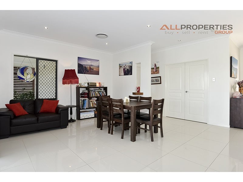 136-144 William Humphreys Drive, Mundoolun QLD 4285