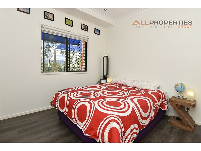136-144 William Humphreys Drive, Mundoolun QLD 4285