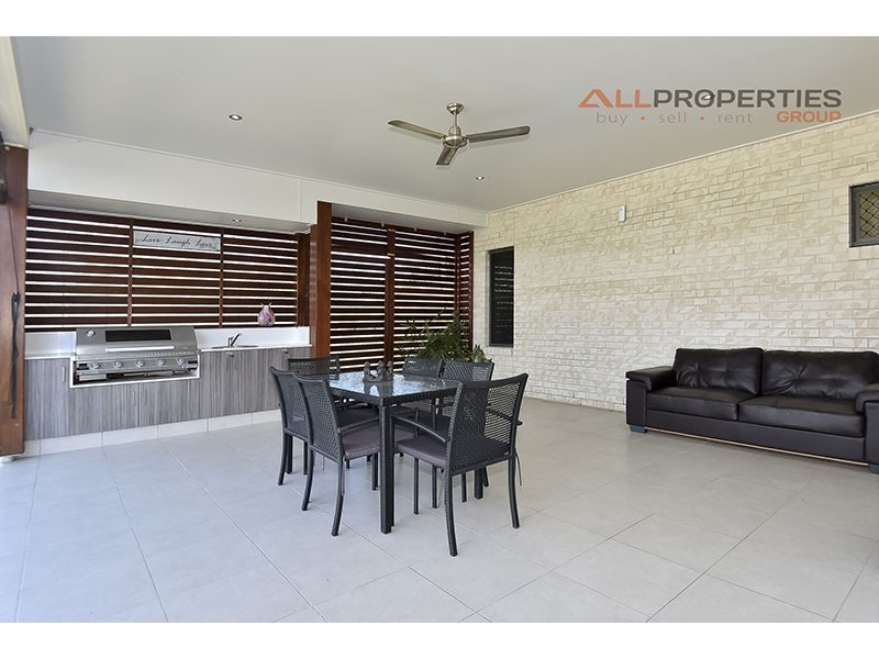 136-144 William Humphreys Drive, Mundoolun QLD 4285