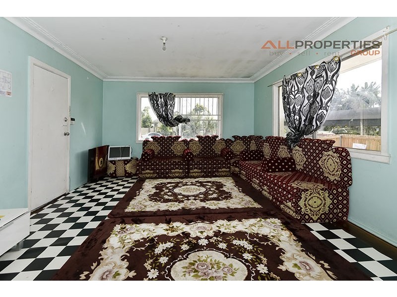 27 Lorikeet Street, Inala QLD 4077