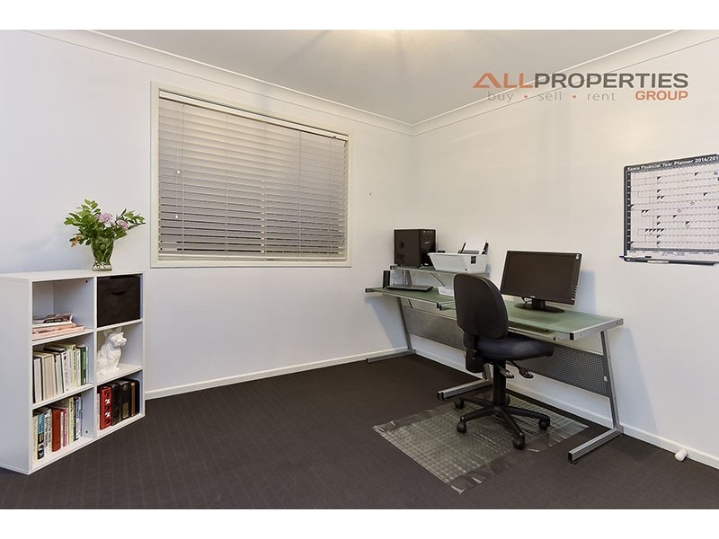 59 Flinders Cr, Forest Lake QLD 4078