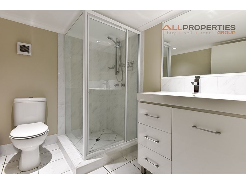 1165 Oxley Road, Oxley QLD 4075