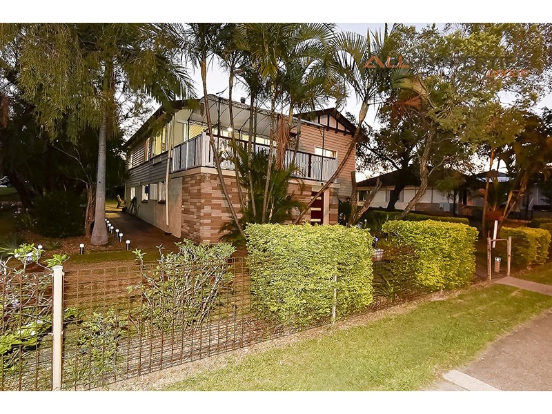 1165 Oxley Road, Oxley QLD 4075