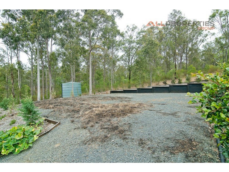 293-295 BAMBOO Drive, Woodhill QLD 4285