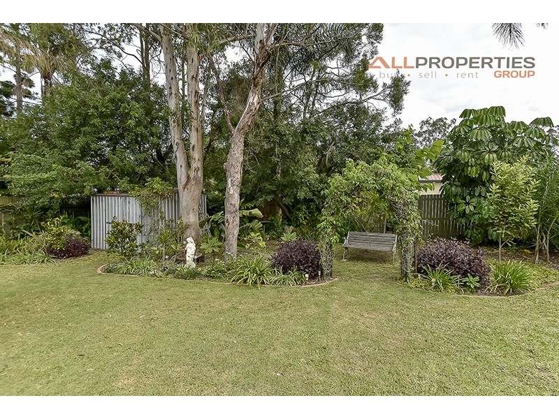 25 Enford Street, Hillcrest QLD 4118