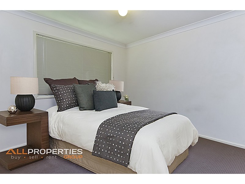 102 Claremont Parade, Forest Lake QLD 4078