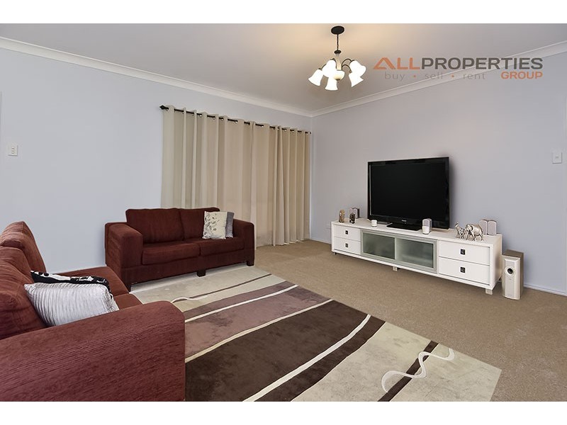 43 Janelle Court, Munruben QLD 4125