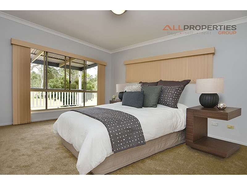 43 Janelle Court, Munruben QLD 4125