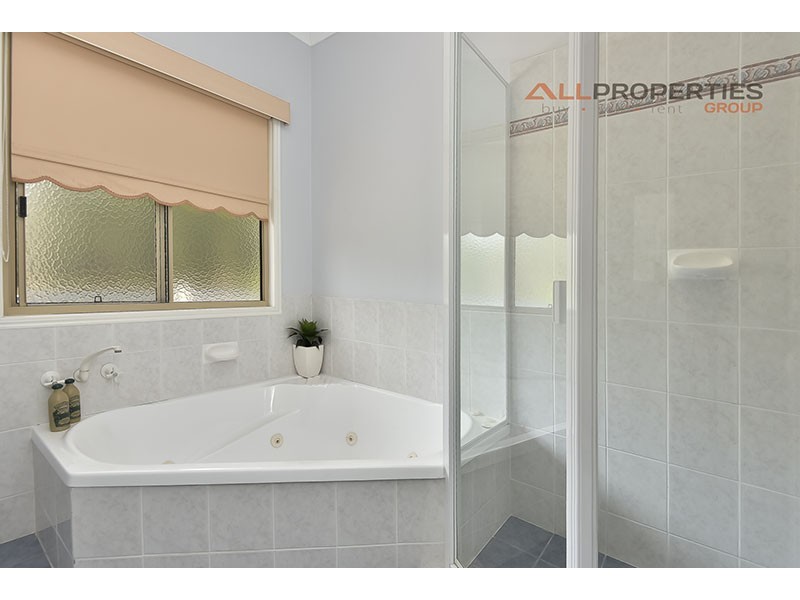 43 Janelle Court, Munruben QLD 4125