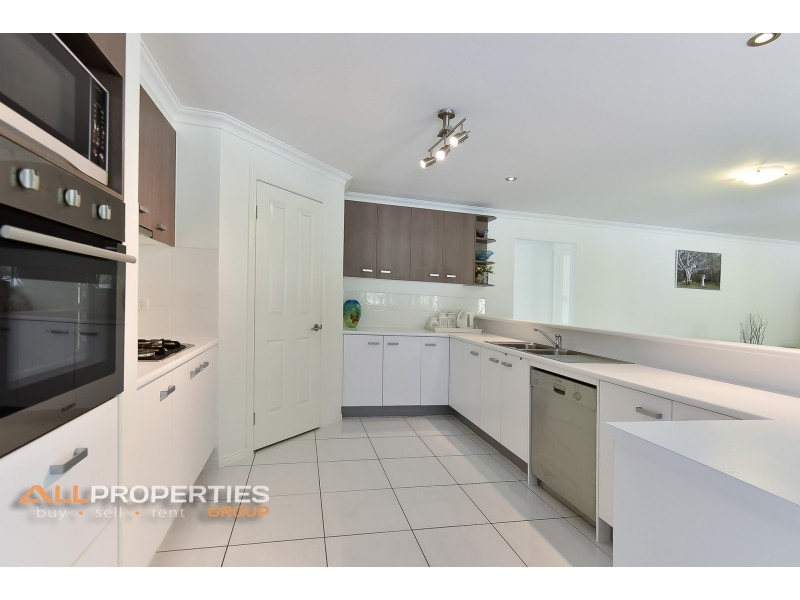 360-372 Dennis Road, Cedar Vale QLD 4285