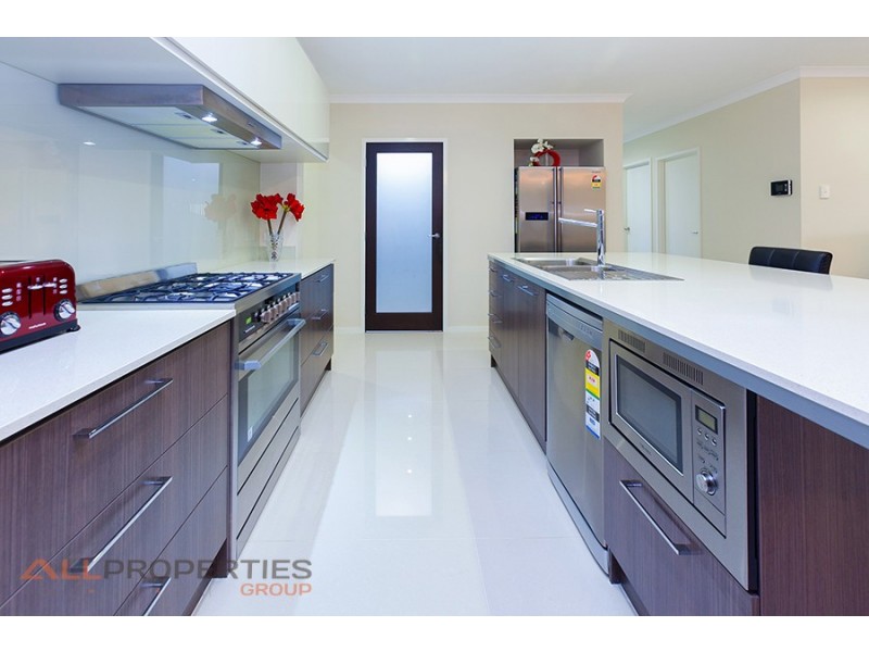 12 Greenvale St, Drewvale QLD 4116