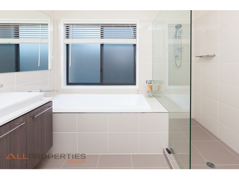 12 Greenvale St, Drewvale QLD 4116