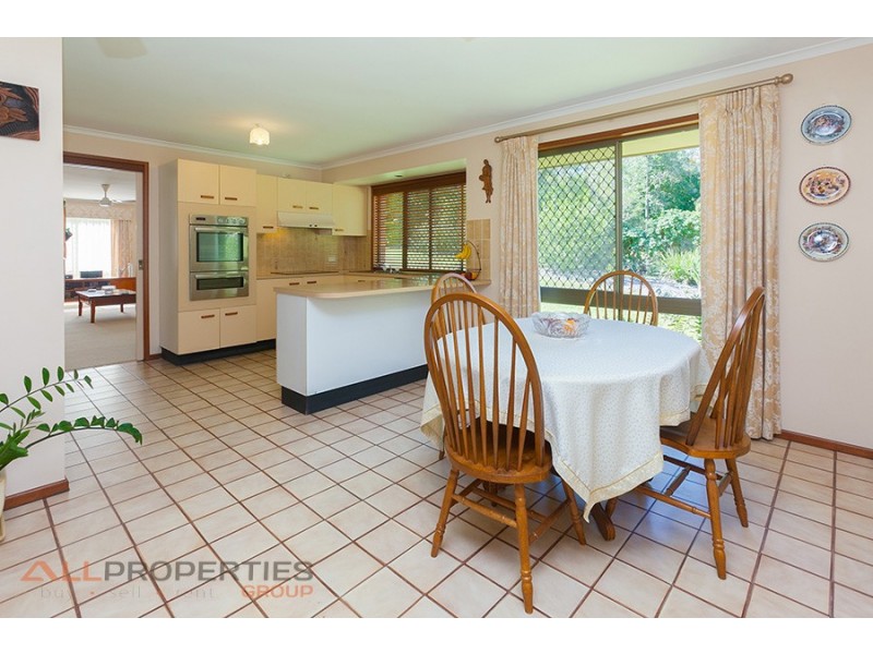 194 Forestdale Drive, Forestdale QLD 4118