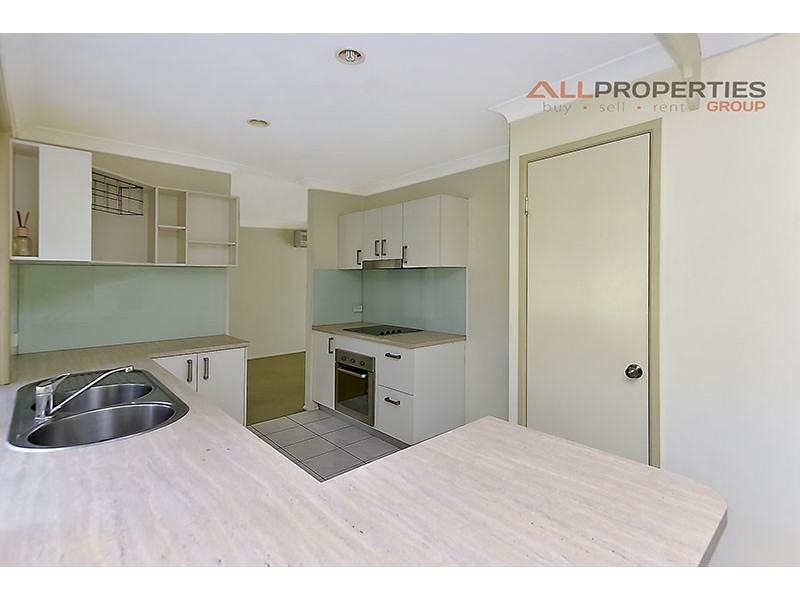 33-35 Palmerston Crt, Munruben QLD 4125