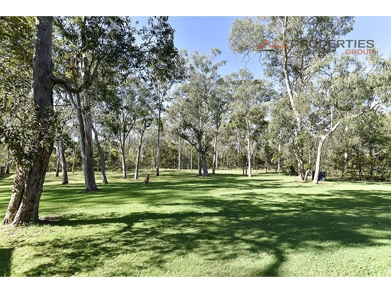 33-35 Palmerston Crt, Munruben QLD 4125