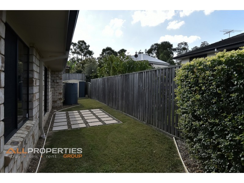 11 Elm Place, Heathwood QLD 4110