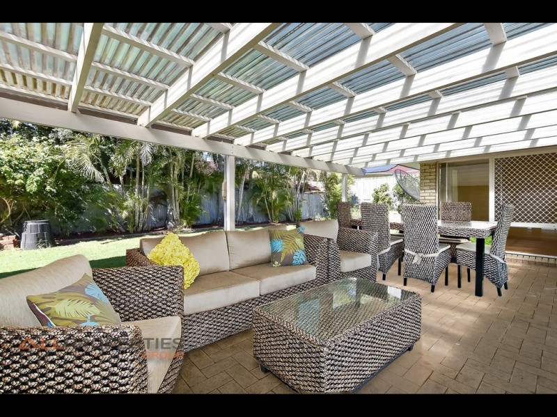 3 Tralee Place, Parkinson QLD 4115