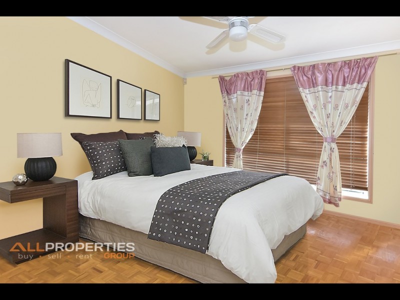 3 Tralee Place, Parkinson QLD 4115