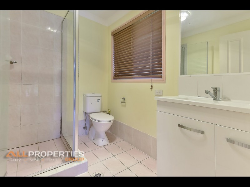 3 Tralee Place, Parkinson QLD 4115