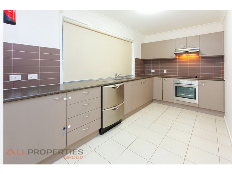 12 Pebbles Court, Berrinba QLD 4117