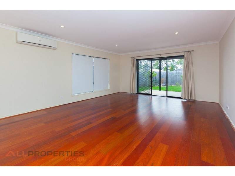 38 Juniper Street, Heathwood QLD 4110