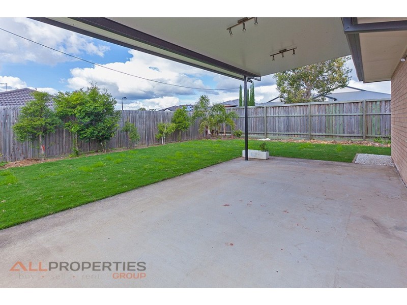 38 Juniper Street, Heathwood QLD 4110