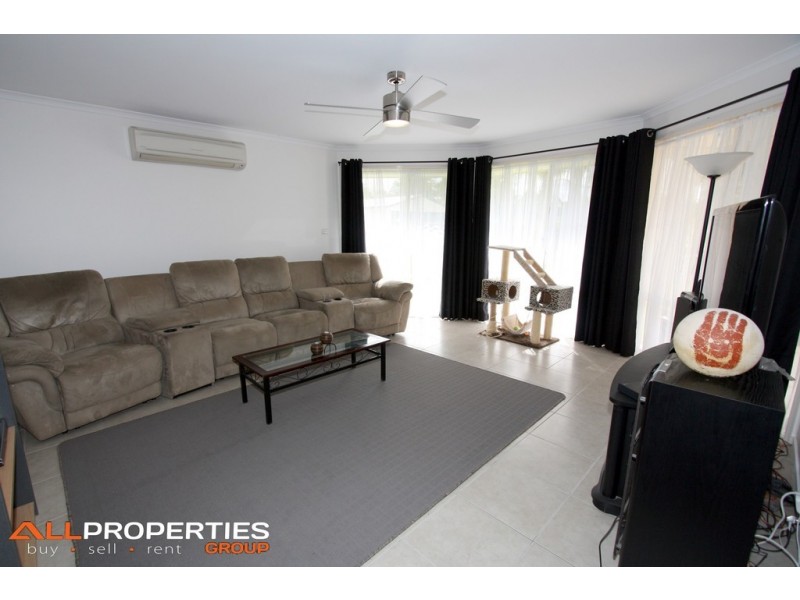 10-12 Cardwell Close, Munruben QLD 4125