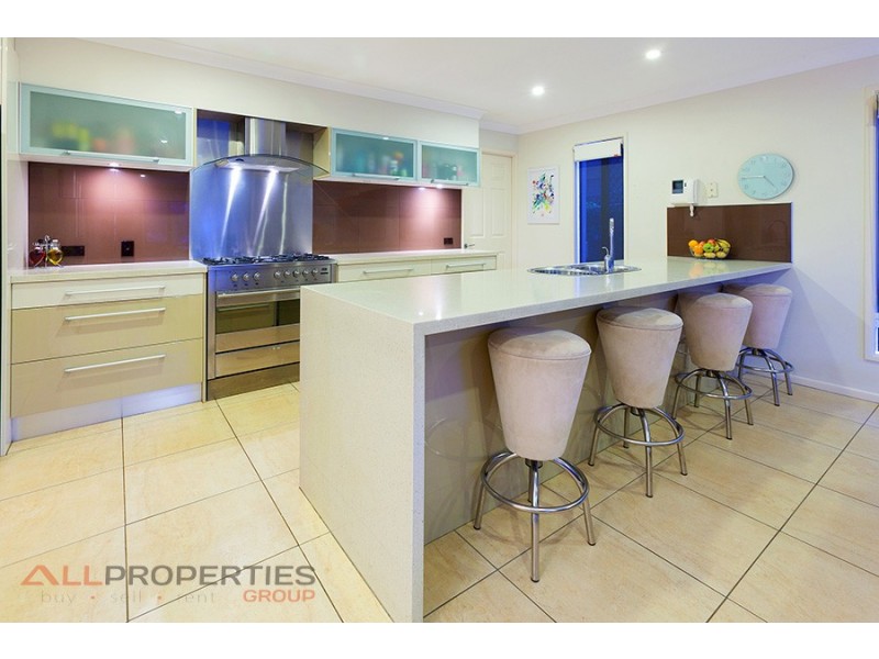 22 Riverside Terrace, Windaroo QLD 4207