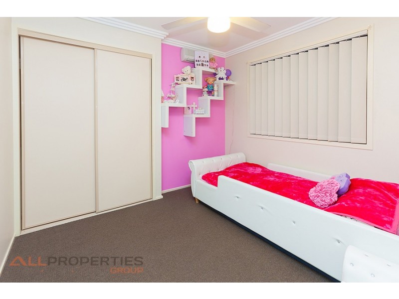 20 Tenielle St, Boronia Heights QLD 4124