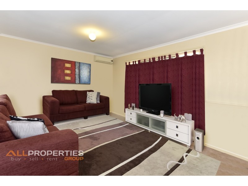 89 BOTTLEBRUSH DRIVE, Regents Park QLD 4118