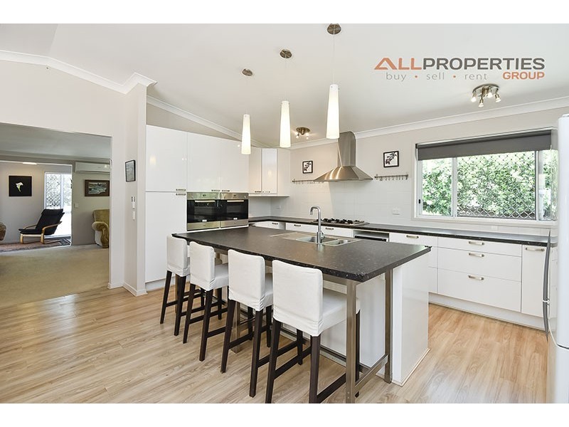 45 Palmerston Court, Munruben QLD 4125