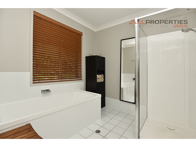 45 Palmerston Court, Munruben QLD 4125