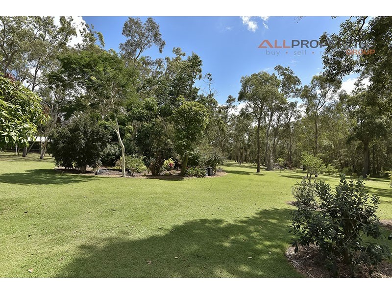 45 Palmerston Court, Munruben QLD 4125