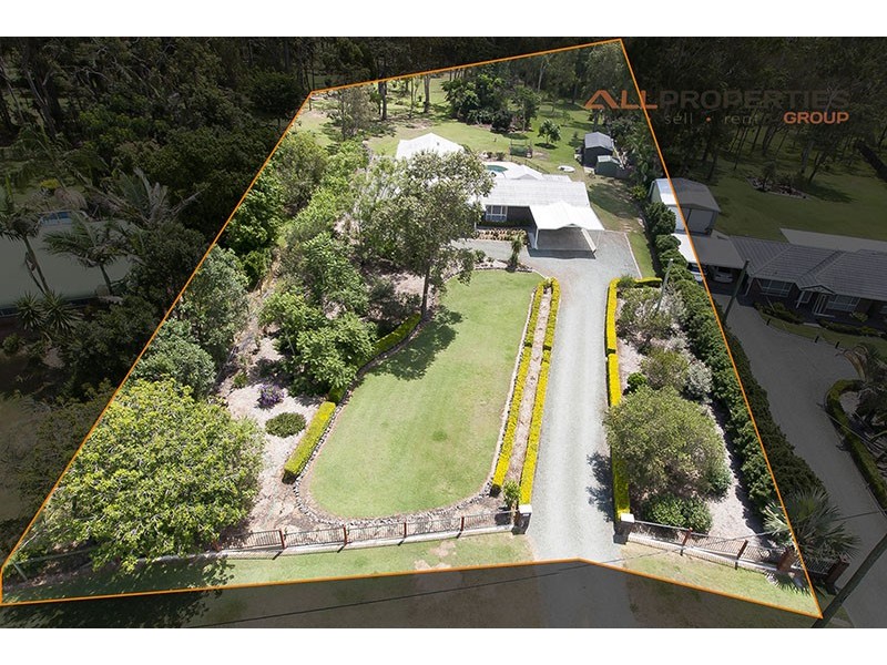 45 Palmerston Court, Munruben QLD 4125
