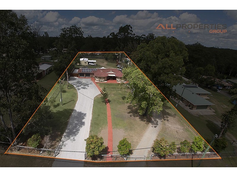 52 Deborah Court, Munruben QLD 4125